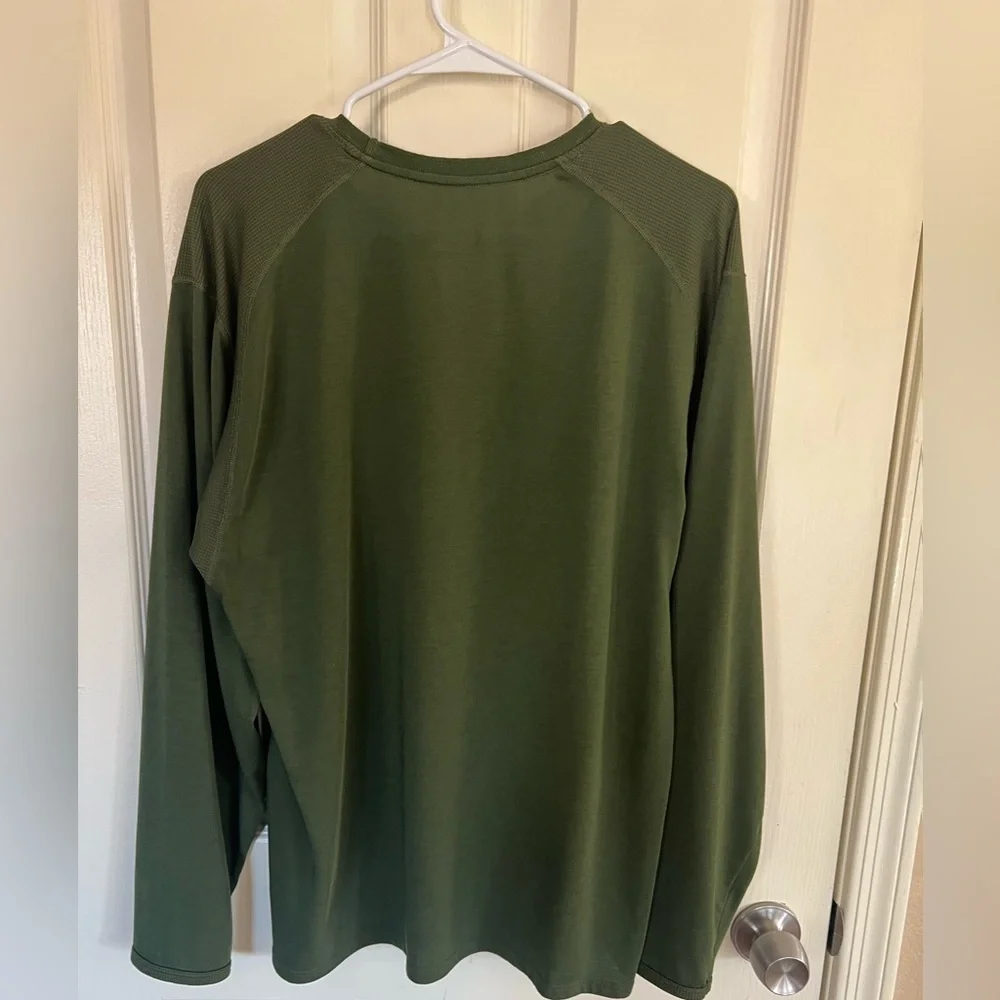 The North Face VaporWick Olive Green Long Sleeve Athletic Top